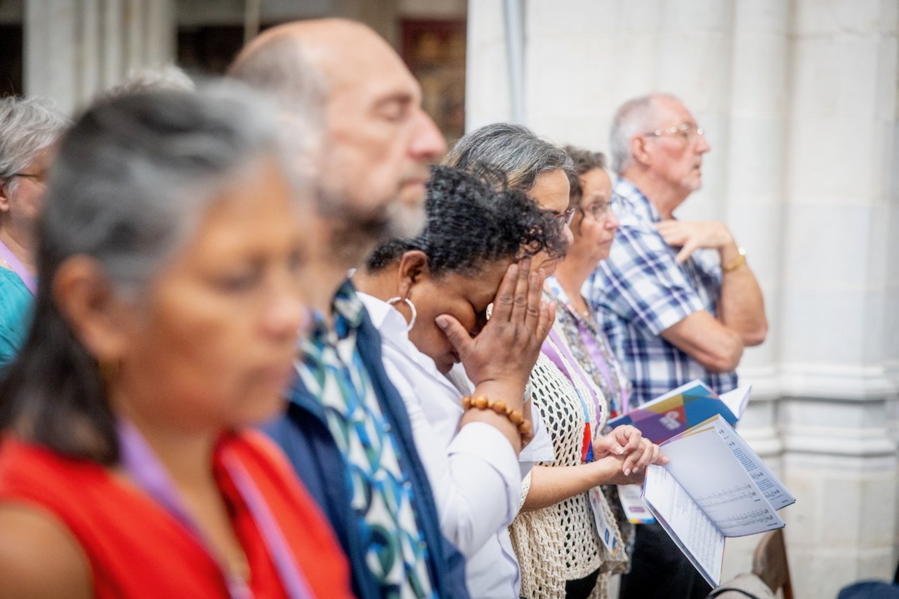 Zondag 31 mei - lezing, afsluiting en eucharistie